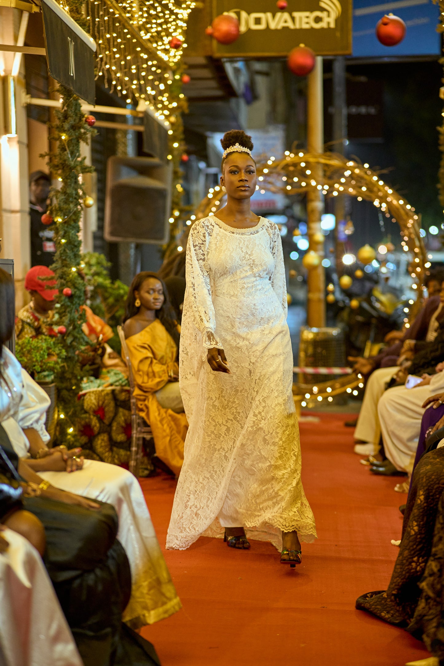 Robe en dentelle blanche