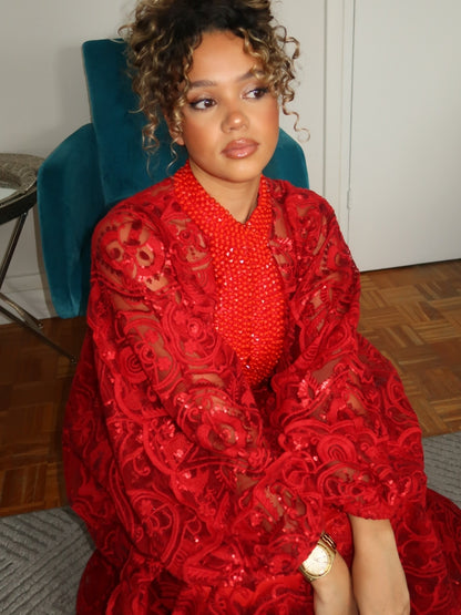 Robe en dentelle perlée