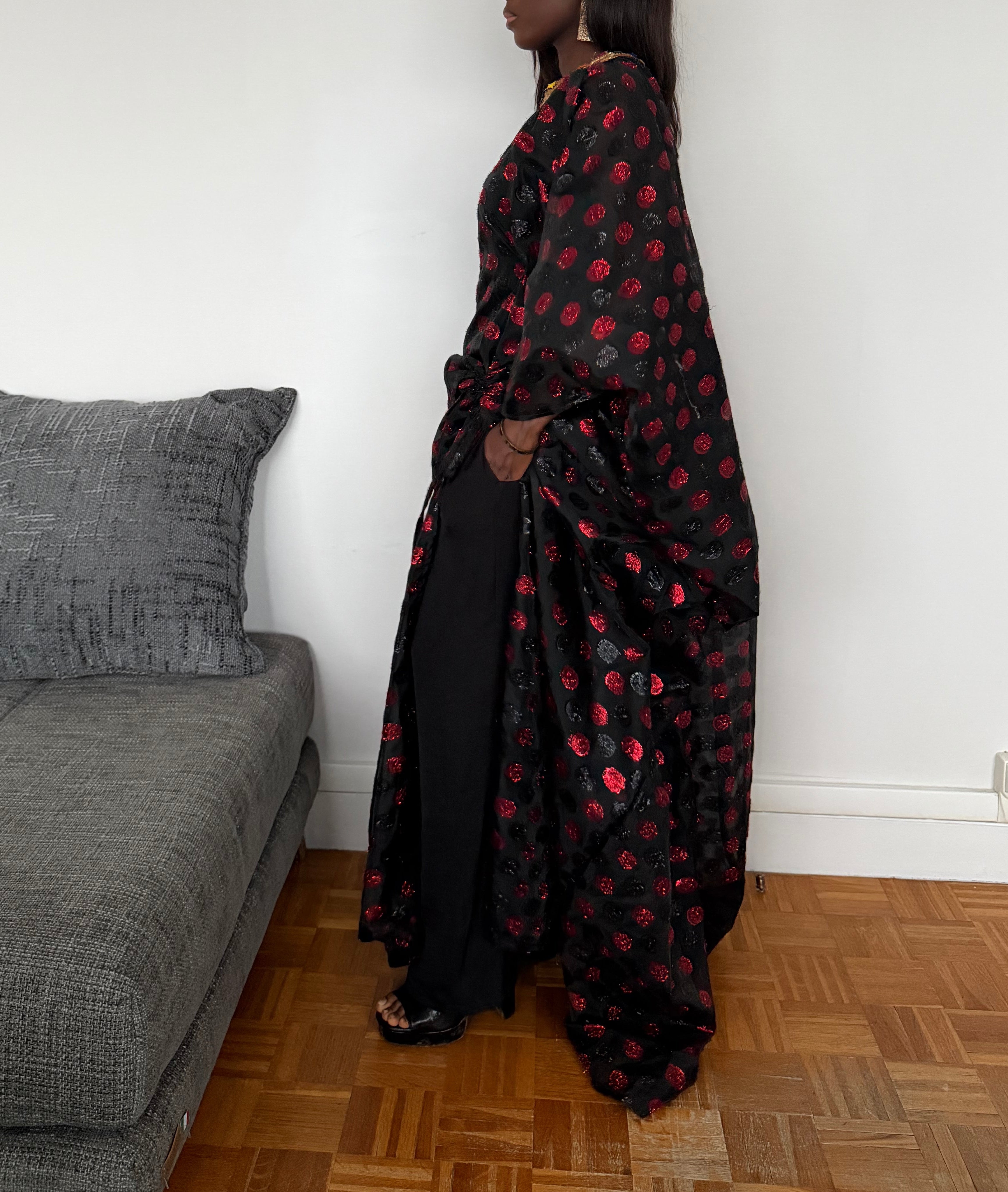 Tunique en organza et brocard noir